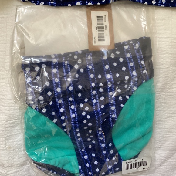 NWT! 2pc Title Nine Métis activewear Tankini, blue dot, 36D top, SM bottom - Picture 7 of 7